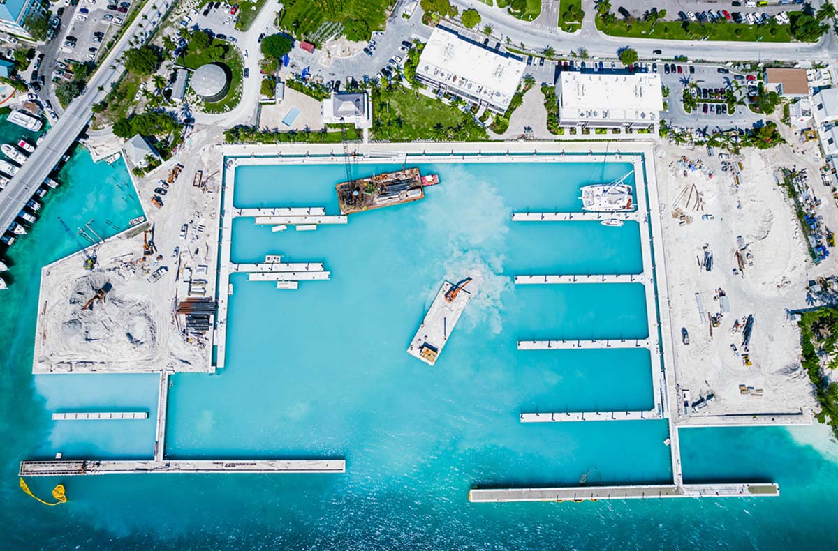 super yacht marina in bahamas